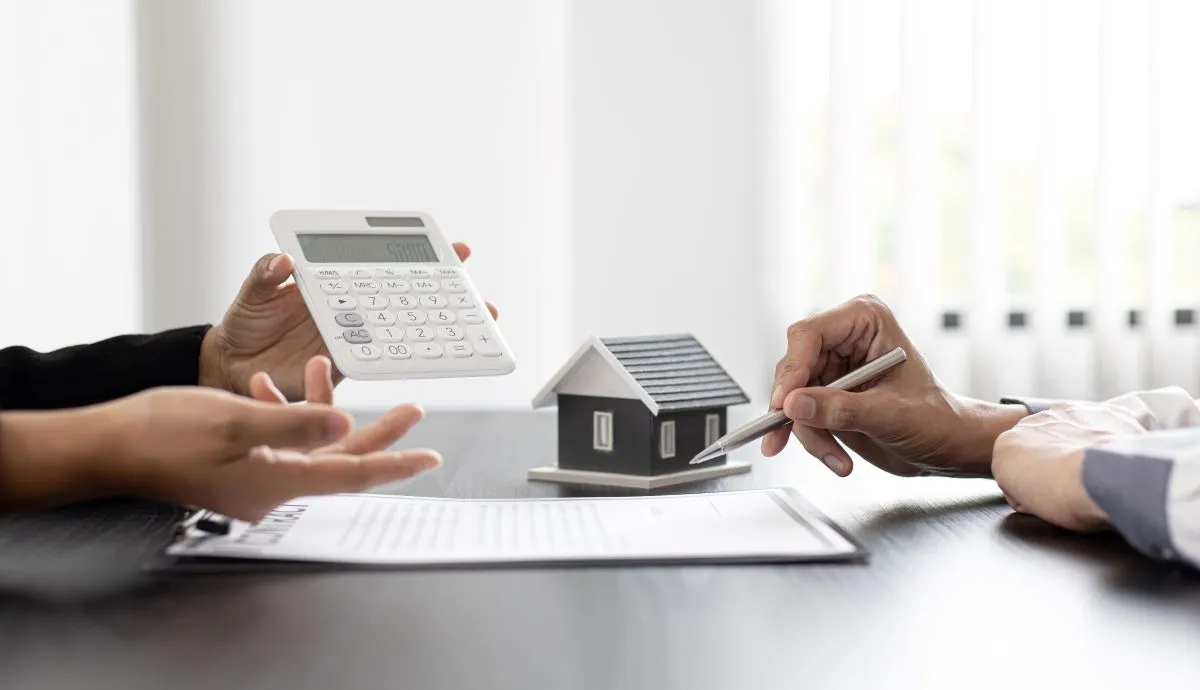 K | S Immobilien - Energieausweis mit Heizungsthermostat 